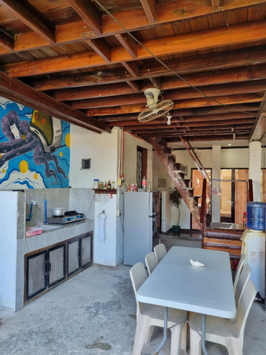 Others 3, Flo Island Home, General Luna