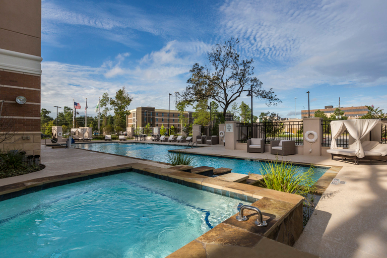 Sport & Beauty 4, Crowne Plaza SHENANDOAH - WOODLANDS AREA by IHG, Montgomery