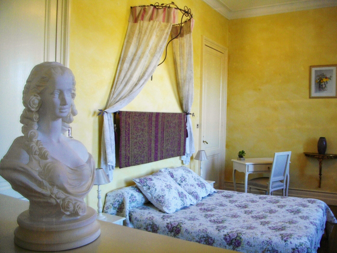 Bedroom 3, Chateau Pontet d'Eyrans & Spa, Gironde