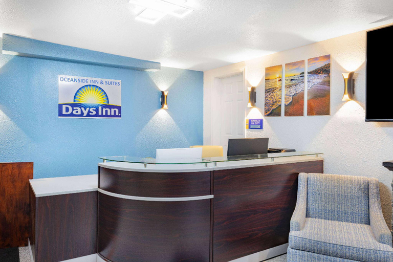 Public Area 3, Oceanside Inn & Suites, a Days Inn by Wyndham, Mendocino