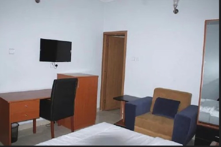 Bedroom 5, Liverpool Hotel and Resort , Obio/Akp