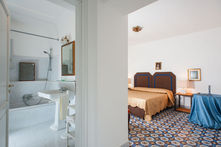Bedroom 3, Corte del sale, Trapani