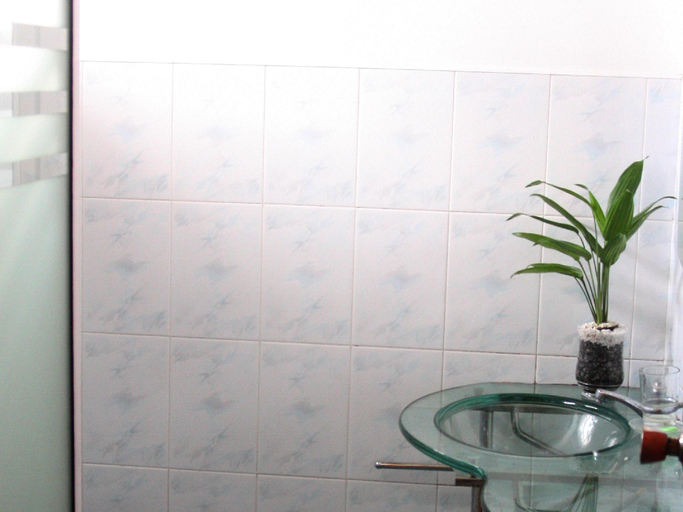Bathroom 4, Natures Bliss Holidays, Wattala