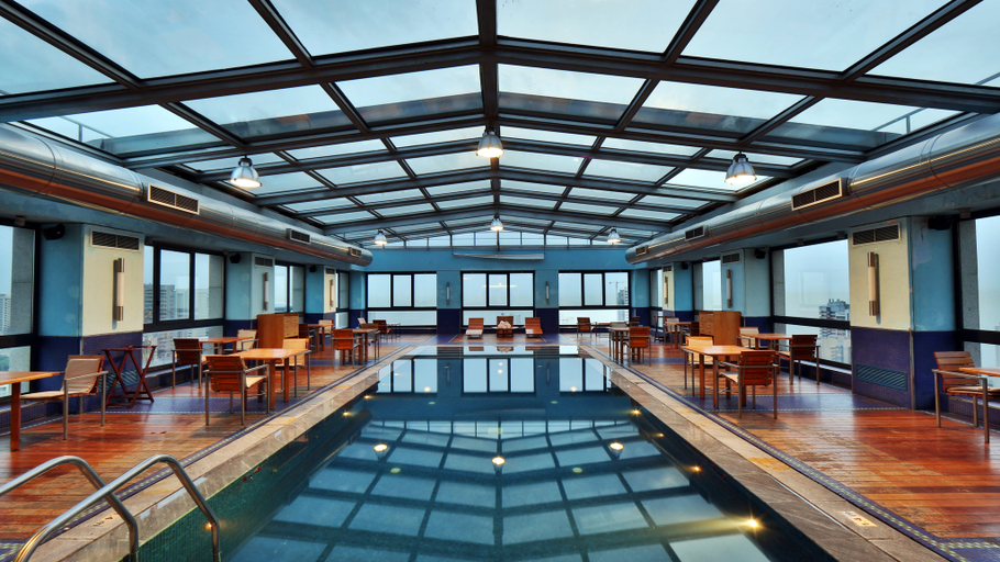 Food & Drinks 3, Crowne Plaza BEIRUT by IHG, Beirut