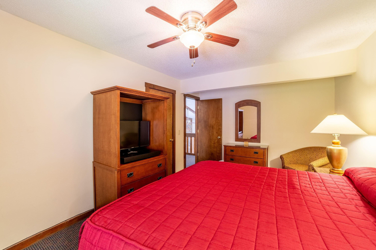 Bedroom 3, Mountainside Villas at Massanutten by Tripforth, Rockingham