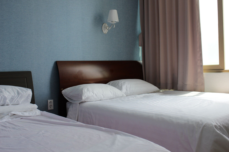 Bedroom 7