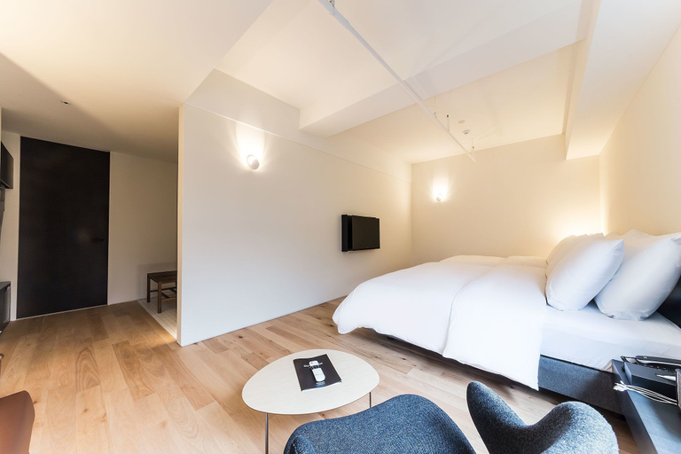 Bedroom 4, Hotel 498, Yeonsu