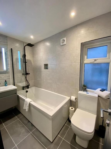 Bathroom 4, Eden Retreats Serviced Apartments, Lancashire