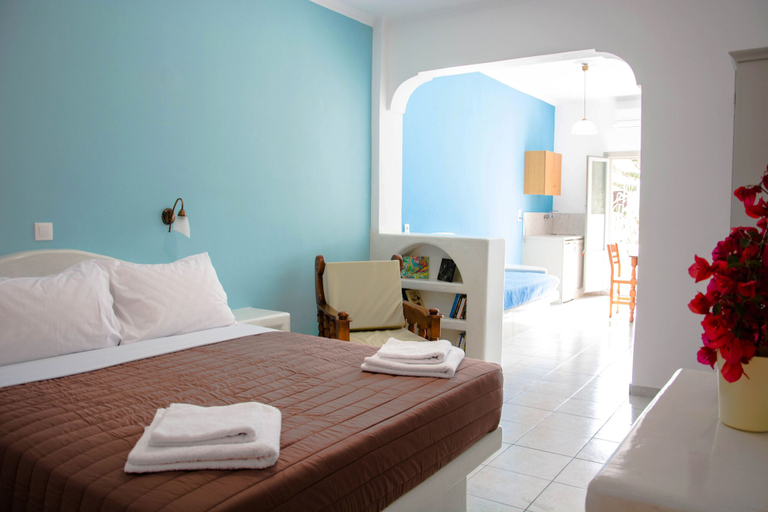 Bedroom 2, Sail Inn, South Aegean