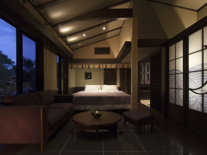 Bedroom 2, Tsukiyominoza, Ise