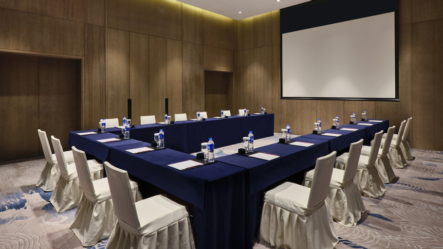 Business Facilities