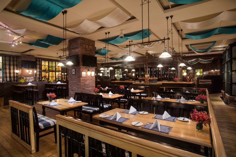 Food & Drinks 2, Crowne Plaza WUXI CITY CENTER by IHG, Wuxi