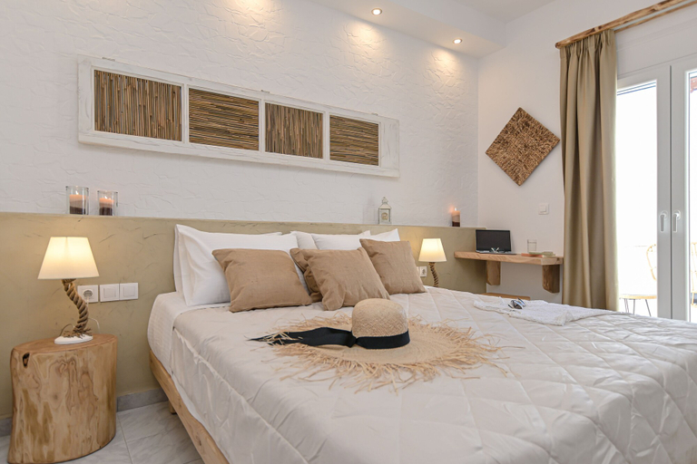 Bedroom 3, Naxian Horizon, South Aegean