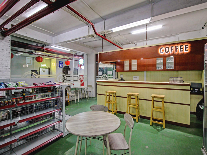 Food & Drinks 5, ホテル O トリダサ, Medan