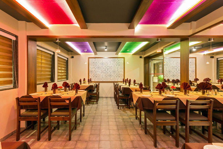 Food & Drinks 5, Hotel Darshan Vishwas, Kolhapur