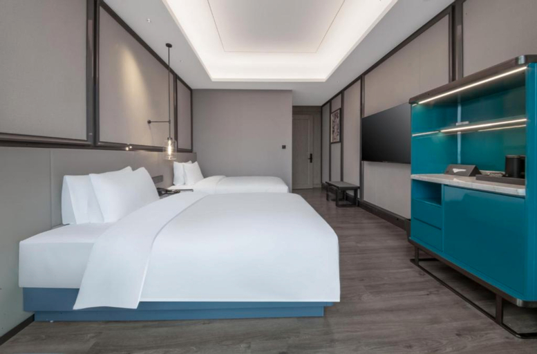 Bedroom 27