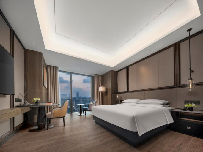 Bedroom 13