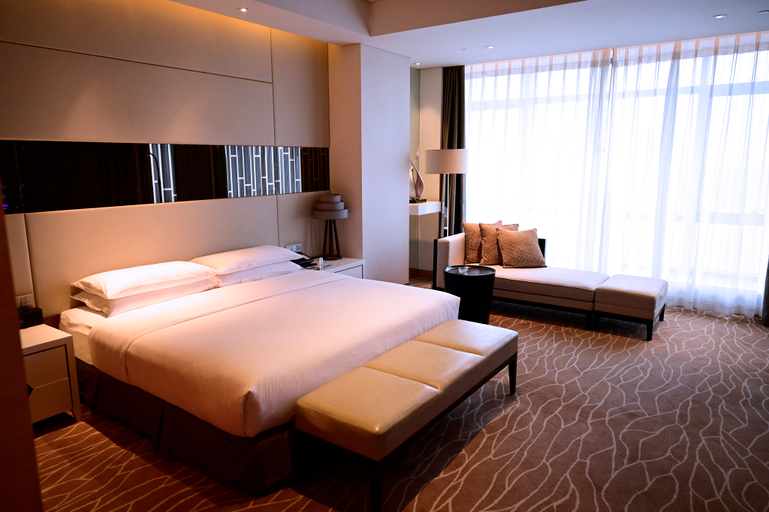 Bedroom 3, Crowne Plaza YANGZHOU by IHG, Yangzhou