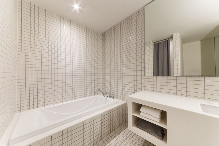 Bathroom 5, Hotel 498, Yeonsu