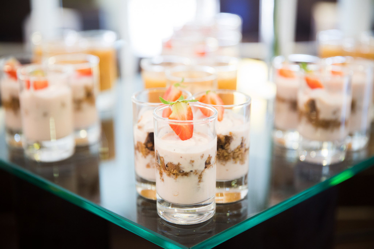Food & Drinks 6