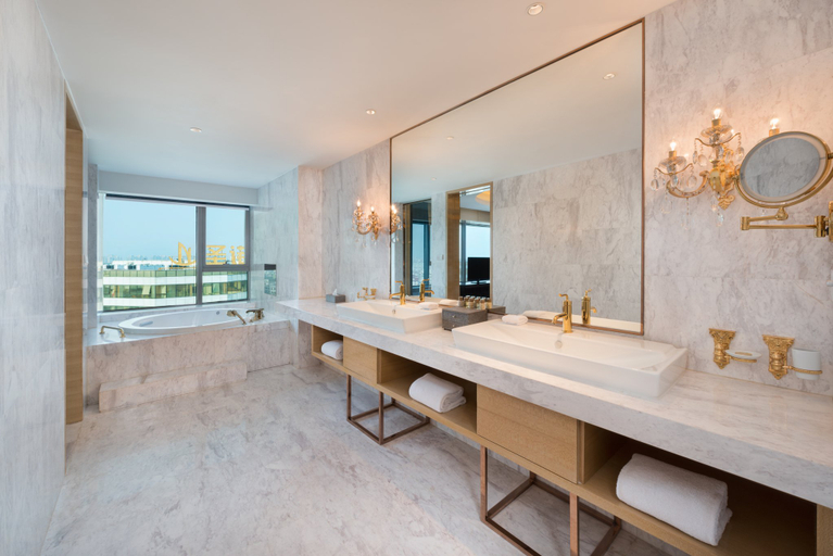 Bathroom 4, Crowne Plaza SHANGHAI NOAH SQUARE by IHG, Shanghai