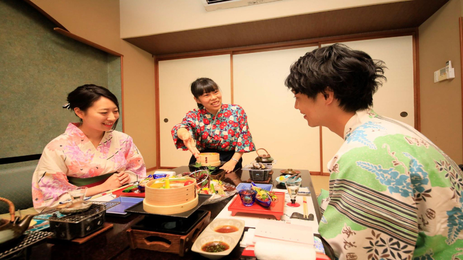 Food & Drinks 4, Shukaen Yunohanazen, Atami