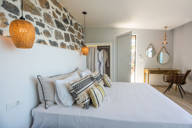 Bedroom 3, Adrakos Apartments - Adults Only, Crete