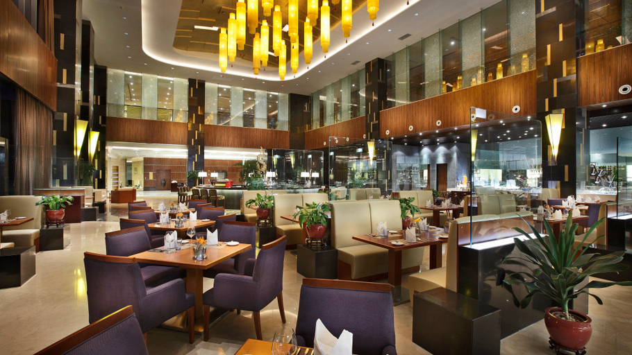 Food & Drinks 3, Crowne Plaza YANTAI SEA VIEW by IHG, Yantai