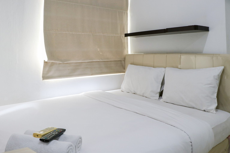 Exterior & Views 1, Best Price and Strategic 2BR Green Bay Pluit Apartment By Travelio, North Jakarta