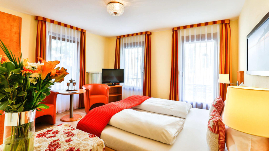 Others 5, Hotel Bischoff, Baden-Baden