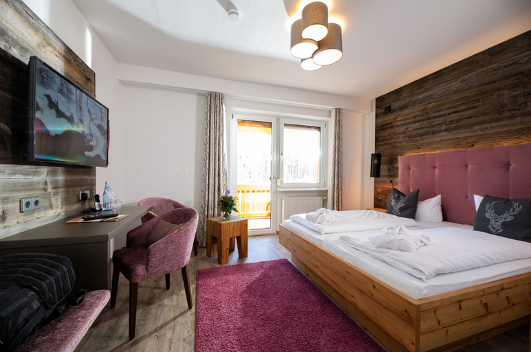Bedroom 5, Landhotel Thälerhäusle Ochsen, Schwarzwald-Baar-Kreis
