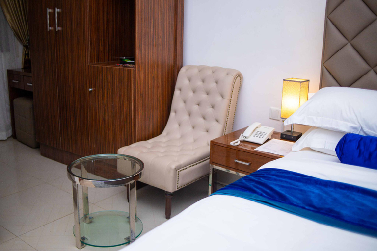 Bedroom 5, The Hallmark Hub Hotel and Apartments, AbujaMun