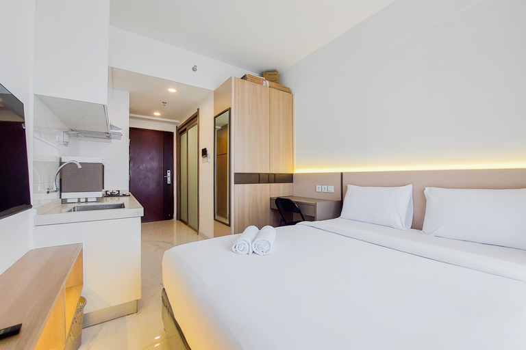 Bedroom 3, Best and Nice Studio at Sky House BSD Apartment near AEON Mall By Travelio, Tangerang Selatan