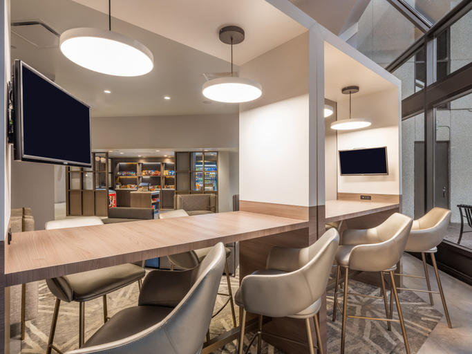 Food & Drinks 5, Crowne Plaza COLLEGE PARK - WASHINGTON DC by IHG, Prince George's