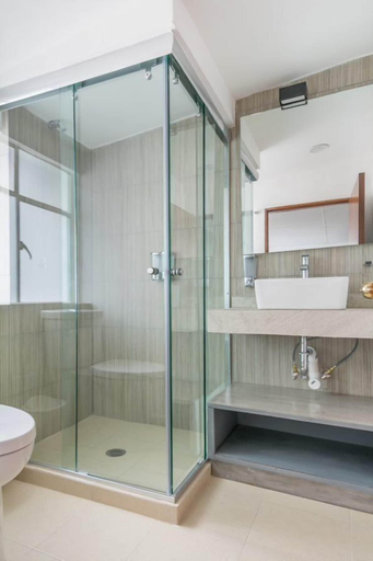 Bathroom 4, JUUB Deluxe Loft at Colonia ROMA, Mexico City