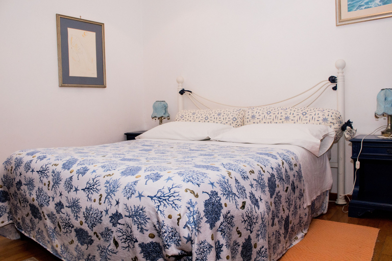 Bedroom 2, Le Stelline B&B, Rome