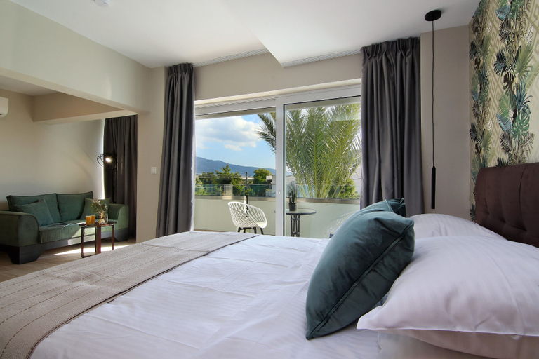 Bedroom 5, Maison 66 Riviera Hotels, Attica