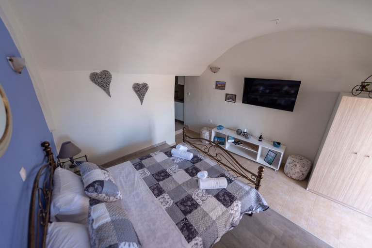 Bedroom 4, Galini Apartment, South Aegean