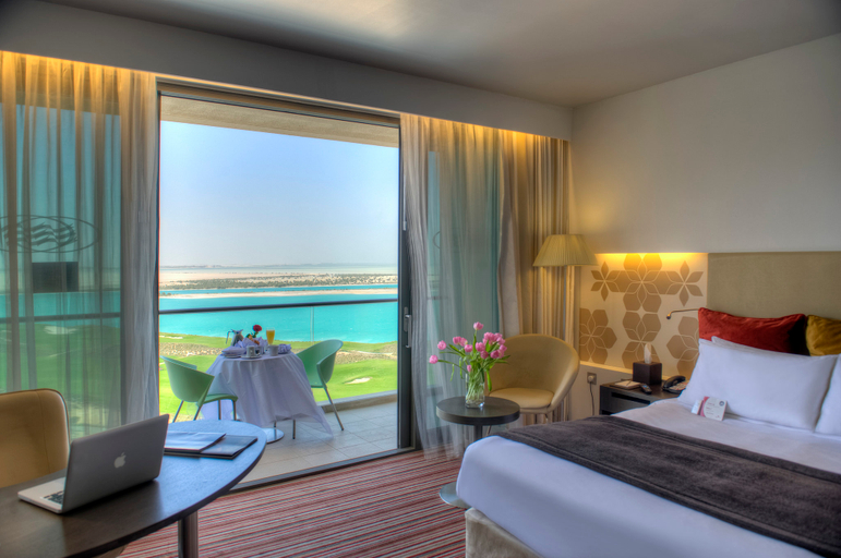 Bedroom 4, Crowne Plaza ABU DHABI - YAS ISLAND by IHG, Yas Island