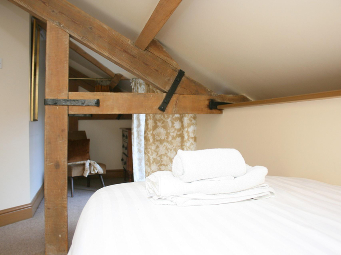 4, The Old Stables, Wiltshire