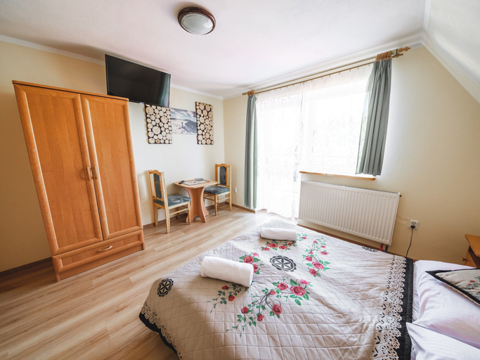 Bedroom 4, Hostel & Apartments u Florka 2, Tatra