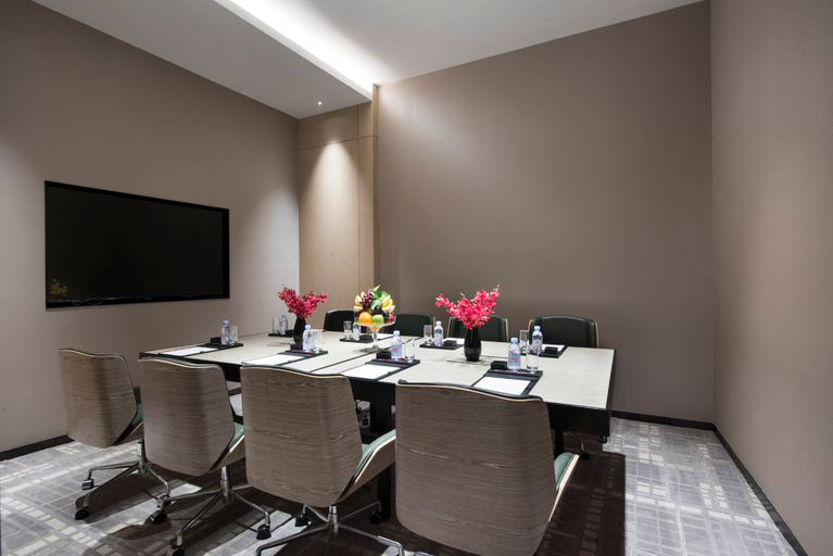 Business Facilities
