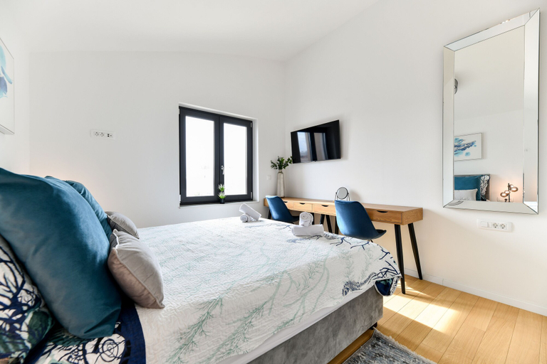 Bedroom 2, Berin Deluxe Penthouse with jacuzzi, Zadar