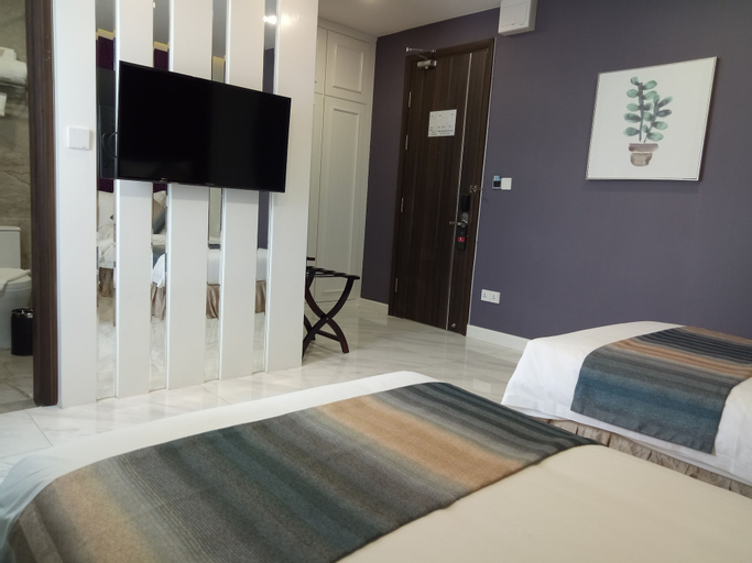 Bedroom 6