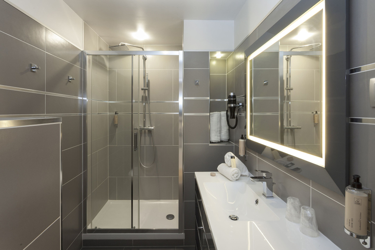 Bathroom 5, Negrecoste Hotel & Spa, Bouches-du-Rhône