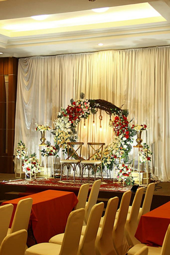 Business Facilities 12