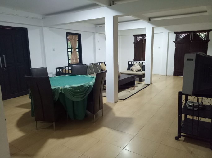 Dining Room 3