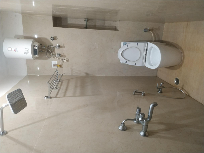 Bathroom 2, The Premier Inn (Guest House), Kolkata