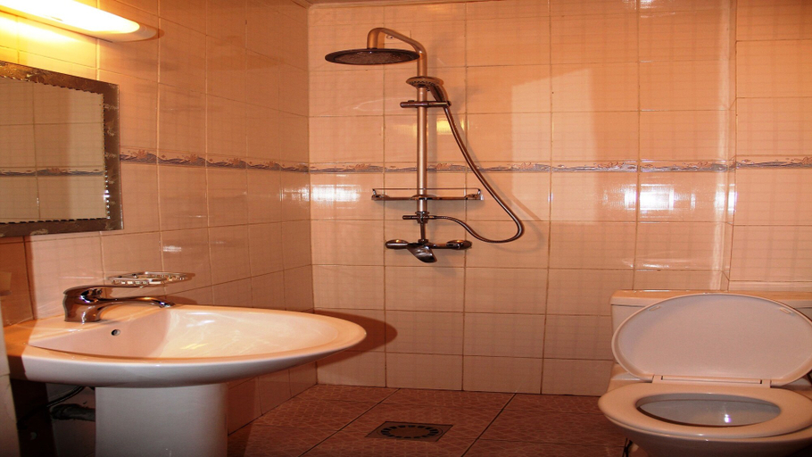 Bathroom 4, Olympic Hotel, Gasabo