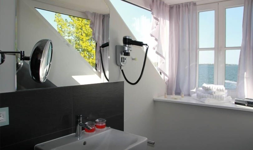 Bathroom 4, Hotel Hafenresidenz Stralsund, Vorpommern-Rügen